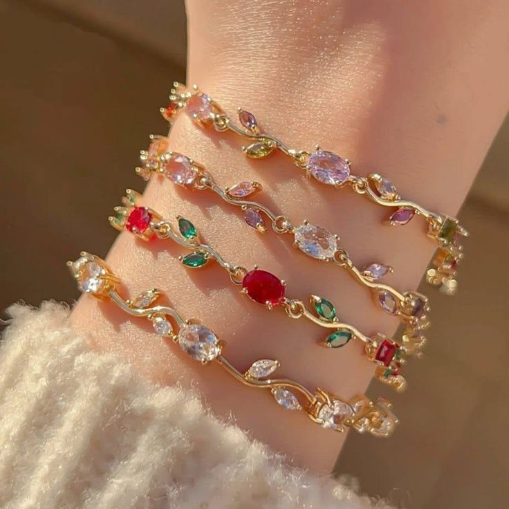 Delicatta™ | Brazalete de tulipanes Oro 18K + Caja de regalo 🌷