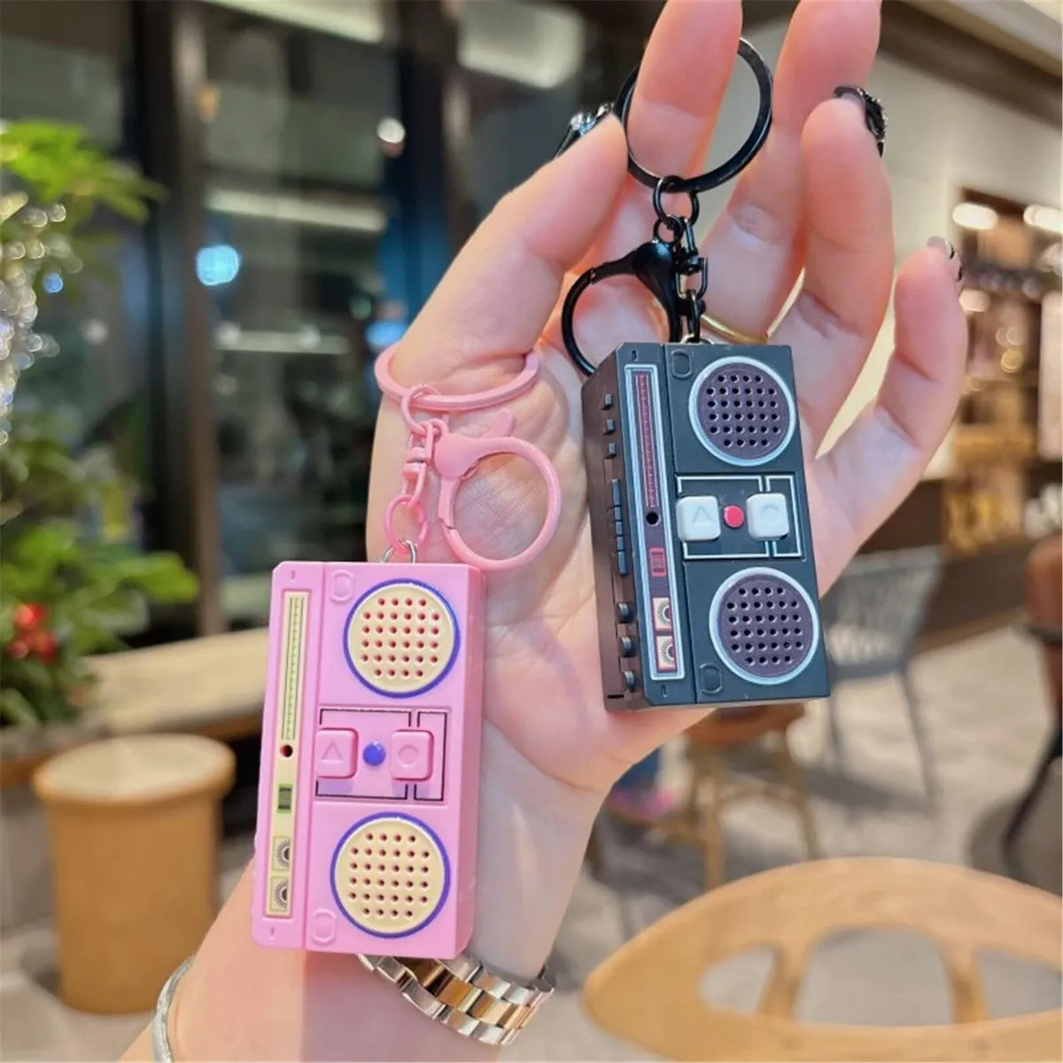 MINI GRABADORA DE VOZ - Para llavero, con un estilo retro 🎙️